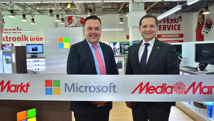 Microsoft, Türkiye’deki ilk mağazasını açtı