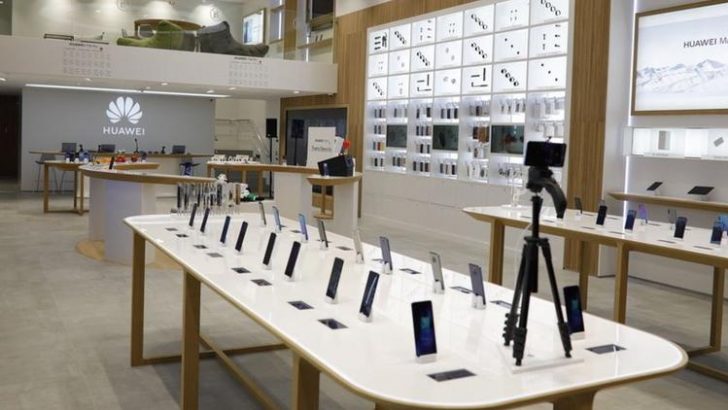 Huawei Deneyim Mağazası İstinyePark’ta açıldı